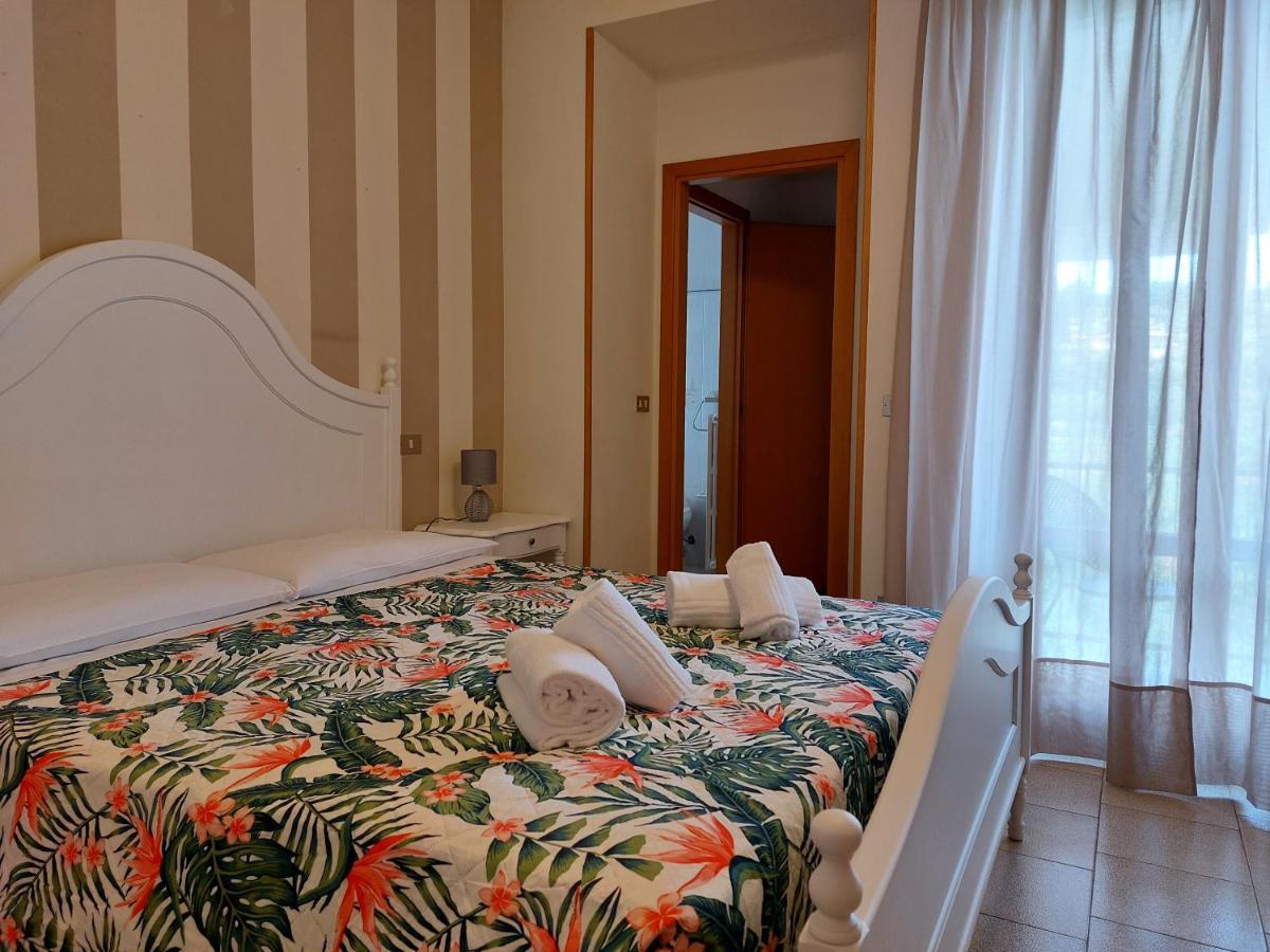Hotel Valbella Bardolino Ngoại thất bức ảnh