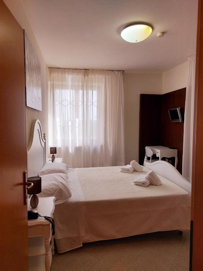 Hotel Valbella Bardolino Ngoại thất bức ảnh